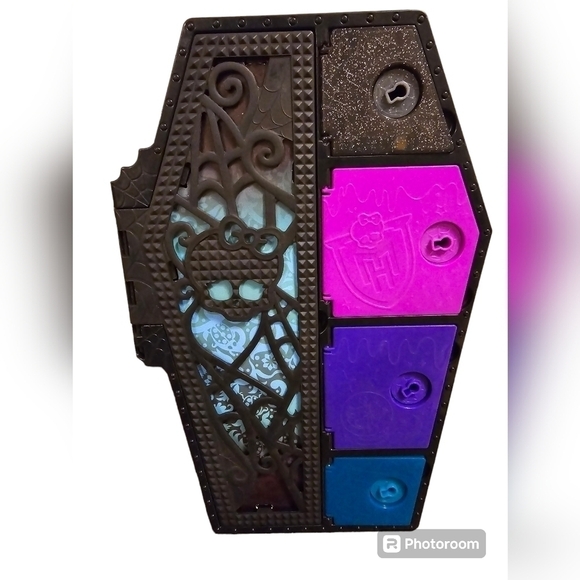 monster high Other - Monster High Skulltimate LOCKER ONLY